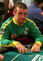 2011 WSOP – Andre Akkari wins $1,500 NL Holdem Event