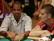 Online poker action – the Big Guns get going