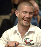 Online Poker action – Hansen rolls on