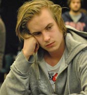 Online Poker Action – Blom Week’s Biggest Winner