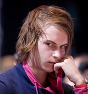 Viktor Blom Exacts Some Sweet SuperStar Showdown Revenge