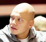 Online Poker Action – Sahamies Loses