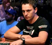 Online Poker Action – Trickett Dominates