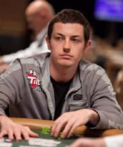Online Poker Action – Dwan Racks up $2 Million in Profits