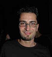 Esfandiari Signs with Ultimate Poker