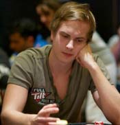 Online Poker Action – Blom Drops $400k