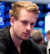 Blom Playing at Microgaming and Winning